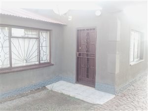 2 Bed House in Sebokeng Zone 14
