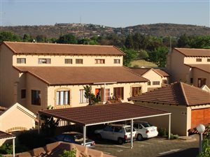 3 Bed Apartment in Sandringham