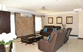 4 Bedroom House in Panorama