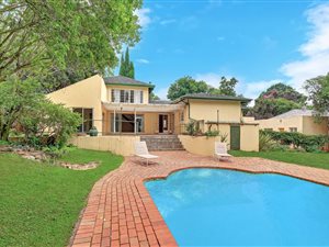 4 Bed House in Craighall Park
