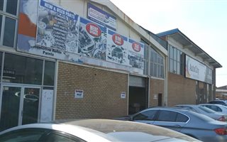 560 m² Industrial space in Pretoria West