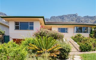 3 Bedroom House in Oranjezicht