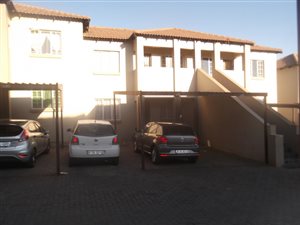 2 Bed Townhouse in Elspark