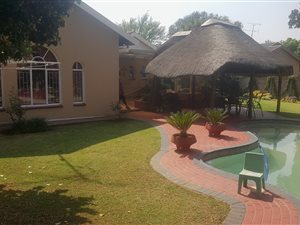 3 Bed House in Falcon Ridge