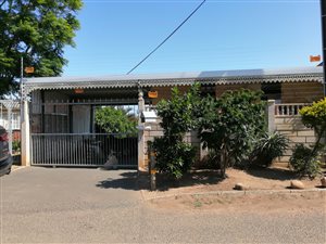 2 Bed Duplex in Longcroft