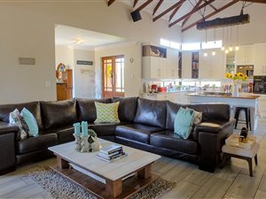 4 Bed House in Midlands Estate