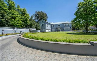 5 Bedroom House in Houghton Estate