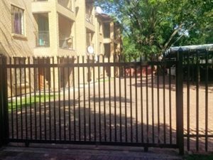2 Bed Flat in Brits Central