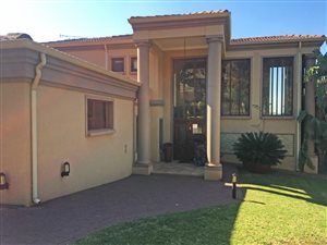 4 Bed House in Featherbrooke Estate