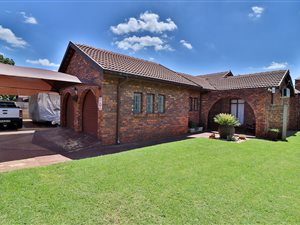 3 Bed House in Dorandia