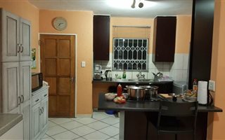 2 Bedroom Apartment in Croydon