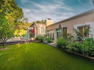 3 Bed Cluster in Hyde Park