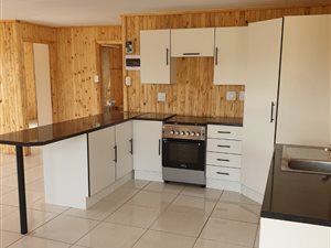 2 Bed House in Kameeldrift East