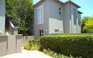 3 Bedroom Cluster in Dainfern Golf Estate