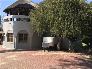 6 Bed House in Alberante