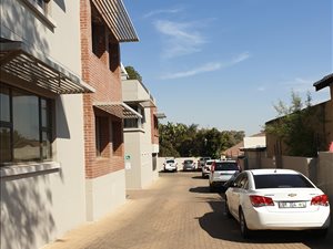 25 m² Commercial space in Dunvegan