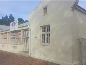 584 m² Commercial space in Paarl Central East