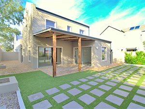 3 Bed Townhouse in Westridge