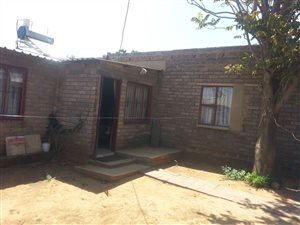 2 Bed House in Lanseria and surrounds