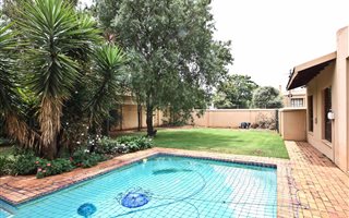 3 Bedroom House in Illovo