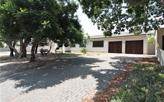 4 Bedroom House in Elim