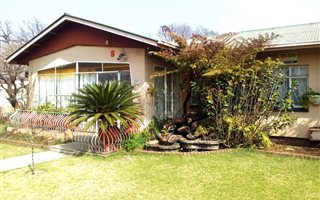 3 Bedroom House in Vanderbijlpark CW5