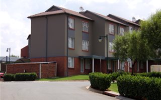 2 Bedroom Apartment in Lambton
