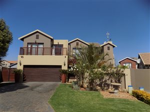 5 Bed House in Eldo View