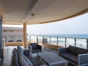 3 Bed Apartment in Ballito