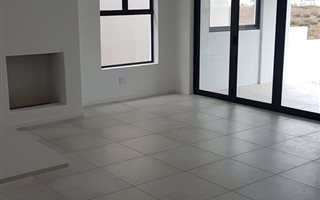3 Bedroom House in Calypso Beach