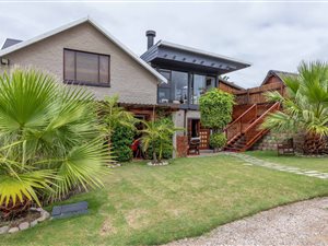 7 Bed, Bed and Breakfast in Glentana