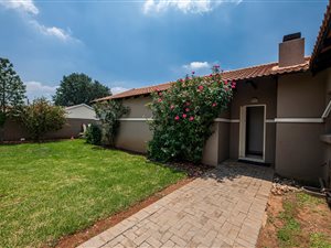 3 Bed Simplex in Meyerton
