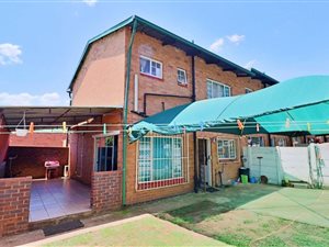2 Bed Townhouse in Germiston Central