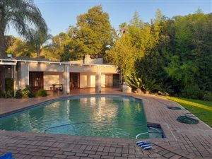 4 Bed House in Chartwell