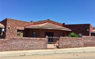 5 Bedroom House in Booysen Park