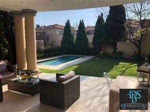 4 Bed Cluster in Bryanston West