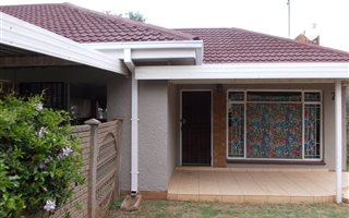 3 Bedroom House in Sonlandpark