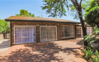 4 Bedroom House in Karen Park