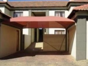 2 Bed Townhouse in The Meadows