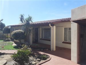 3 Bed House in Vredenburg