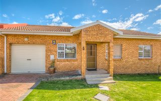 3 Bedroom Simplex in Kabega