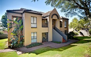 2 Bedroom Flat in Florida Hills