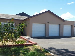 4 Bed House in Belmont Park
