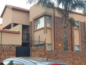 2 Bed Simplex in Pretoria North