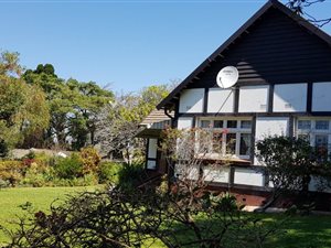 3 Bed House in Beverley Hills