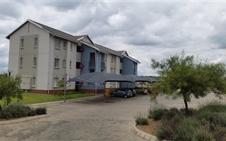 2 Bedroom Apartment in Kosmosdal
