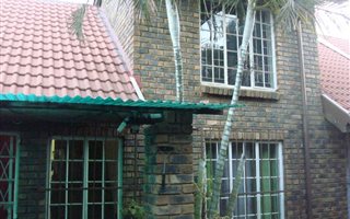 3 Bedroom Duplex in Suiderberg