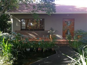 1 Bed Garden Cottage in Robindale
