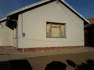 3 Bed House in Kanana