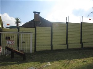 5 Bed House in Quellerie Park